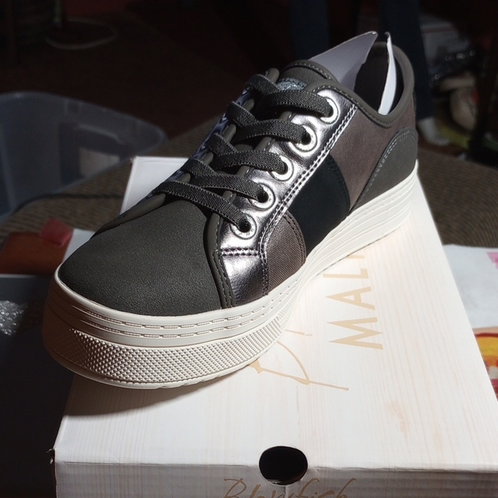 Stylish Women's Blowfish Malibu Sneakers in Black and Gunmetal